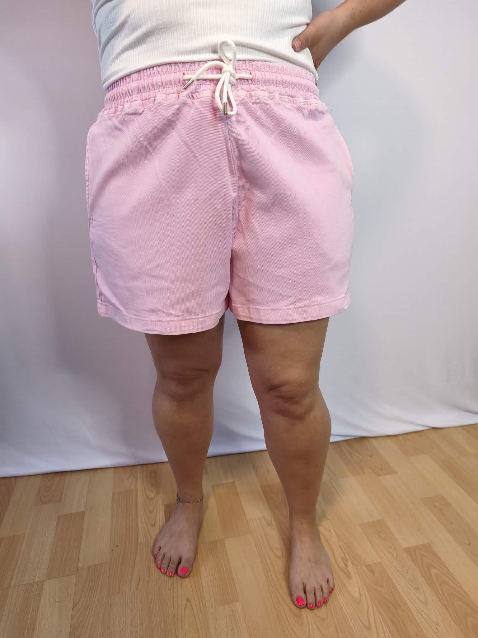 Short Capucine